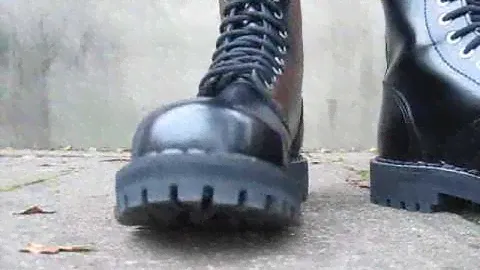15 Hole Steel Ranger Boots